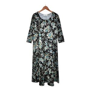 Natural Life Lottie Sweater Knit Maxi Dress Size Medium Dark Floral Brown Blue